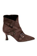 DAFNE suede